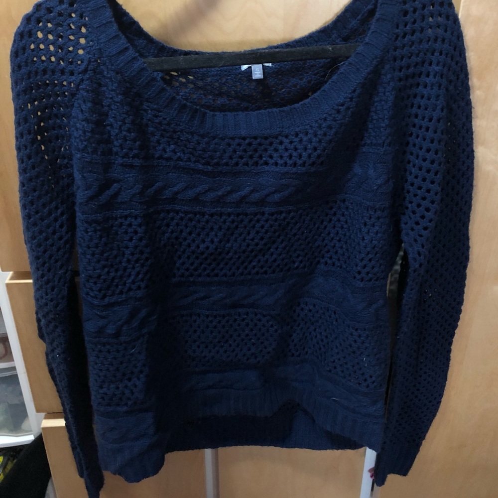 Charlotte Russe light sweater knit